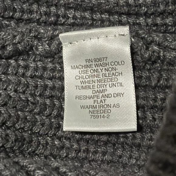Claiborne Gray Ribbed Knit Sweater  60% Cotton 40% Acrylic  Size L - Picture 3 of 7